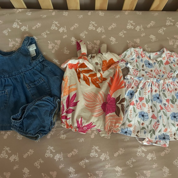 Carter’s Baby Romper/Dress Set - Picture 1 of 3